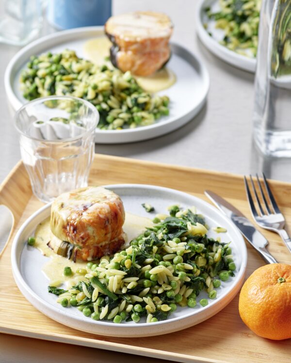 base créative Orzo, épinards, Pois doux, pois cassés-recette-restauration-collective-paupiette-saumon-HD (1)